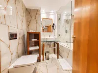 Victoria Crown Plaza Hotel Hotel di Victoria Island