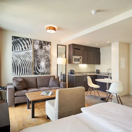 Mondrian Suites Berlin am Checkpoint Charlie