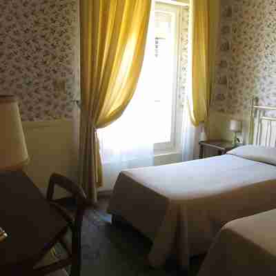 Hotel Roma Rooms