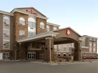 Ramada by Wyndham Olds Hotels in Didsbury