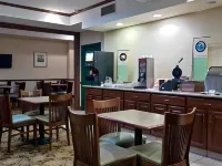 Country Inn & Suites by Radisson, Myrtle Beach, SC - petit déjeuner