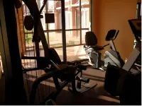 Express Inn & Suites - Gym