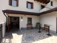 Agriturismo Tonutti - Farmhouses