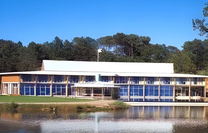 Logis Hotel des Lacs d'Halco