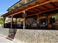 Hotel Santana