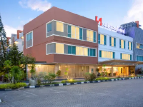 Swiss-Belhotel Kendari Hoteles en Kendari
