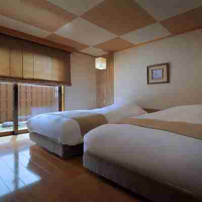 旬彩の宿 緑水亭 Rooms