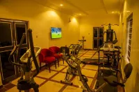 Abada Luxury Hotel and Suites - Fitnessstudio