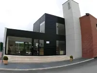 푸에르타 데 산티야나 University School of Physiotherapy Gimbernat 주변 호텔
