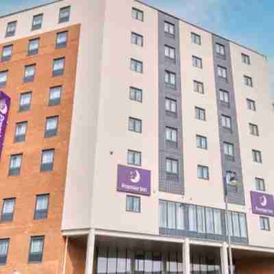 Premier Inn London Uxbridge Town Centre Hotel Exterior