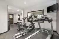 Best Western Suites - Fitnessstudio