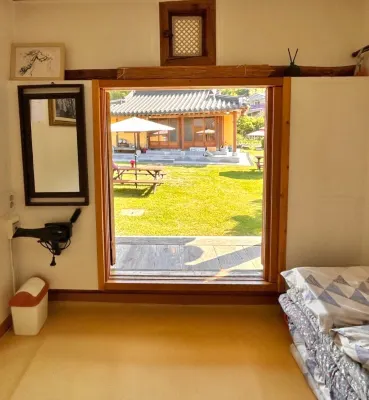Sanencheong Namsayedamchon Yedam Hanok Stay Hotels near Mokmyeon Sibae Yuji