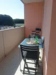 Comfy flat with terrace by the pool