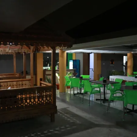 Khalifah Hotel