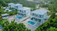 Villas with Private Pool 5 Min to Grace Bay Beach