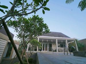 A&T House - Sukabumi