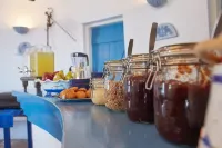 Kerame Studios & Apartments - breakfast