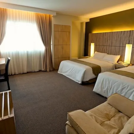 Grand Medallion Hotel