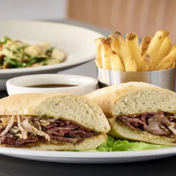 Holiday Inn OTTAWA DWTN - PARLIAMENT HILL by IHG