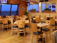 Montreal Beach Resort - breakfast