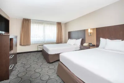 Baymont by Wyndham San Diego Downtown Hotels near Botanical Building