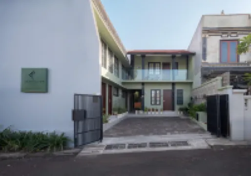 峇里島弗丹特蒂爾塔勒邦 Taman Beji Tohpati Temple附近的飯店