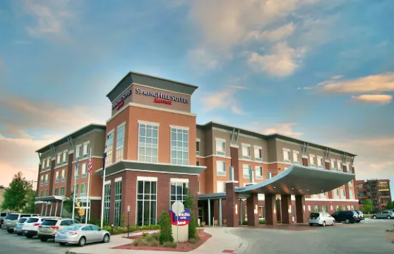 普韋布洛市中心萬豪SpringHill酒店