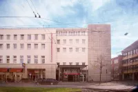 Ibis Styles Bielefeld Các khách sạn gần Old Town Hall