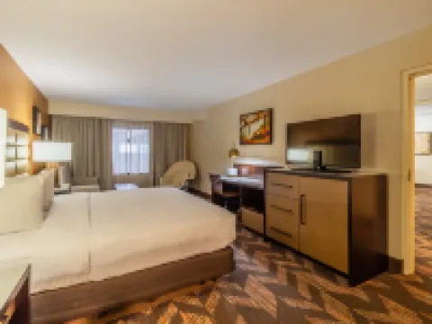 DoubleTree by Hilton Lawrence Hoteles en Lawrence