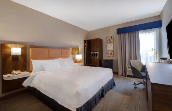 希爾頓歡朋酒店-温泉城