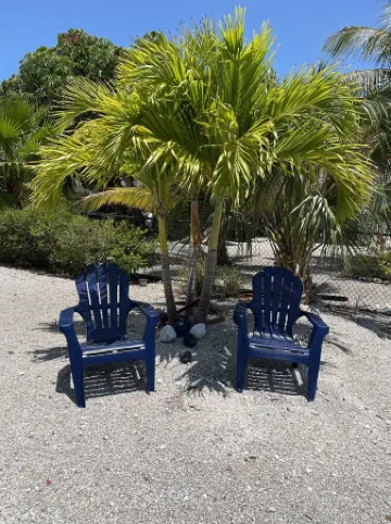 BeachHouse @ Sombrero & Ocean access w/45’ Dock, kayaks and Bikes.