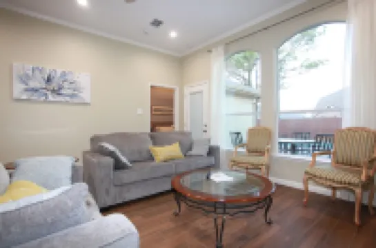 Cozy, Warm, Pool, BBQ, 2 KingBeds, Sleep 11 Hotels in Corinth