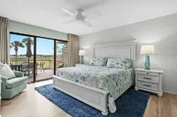 "Bella Vue" - 5 Star Premier Hosts, with Golf Cart, Marina/Fireworks View