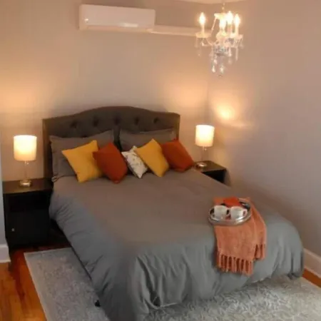 Guest Suite for up to 2 in a Victorian on the Chester River