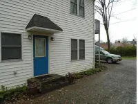 Private Suite Walk Downtown- Private Bath-Private entrance.