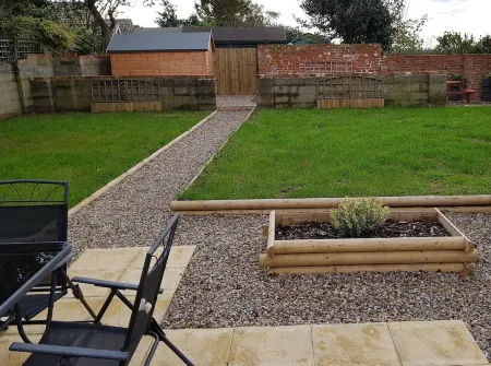 Pet Friendly Hot Tub Luxury Cottage near Withernsea and Patrington Отели в г. Уэлвик
