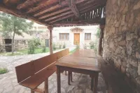 Self catering El Fresno for 10 people