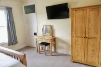 The Old Gun Room Hotels in Ellesmere