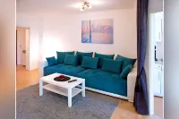 Holiday Ho. in Saarbrücken 5 min. z. Central Station i. the pedestrian zone