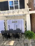 Location, Location, Location!  Carriage House in Historic Old NE District