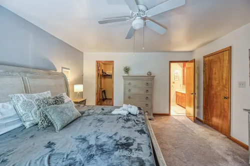 Stay at a great place at Lake Anna.