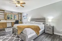 Colorado Mountain House - Views and a Hot Tub! Hotels near Pikes Peak - America's Mountain