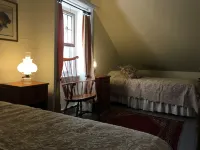 StarField Cottage...The Perfect Cooperstown Dreams Park Getaway!