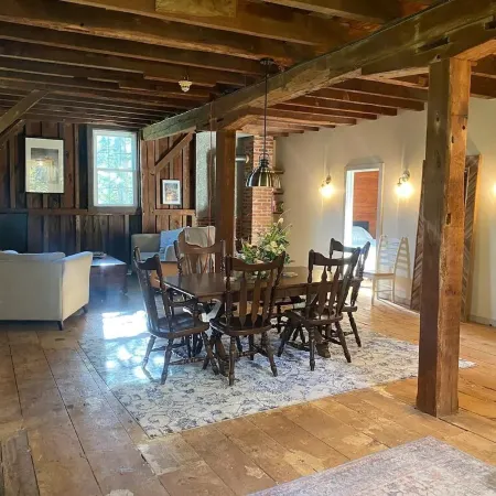 Winery & Vineyard Mill with 1000+ acres of hiking. Farm with Goats & Horses