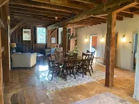 Winery & Vineyard Mill with 1000+ acres of hiking. Farm with Goats & Horses Hotels in Lower Oxford Township