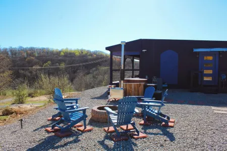 Unique Waterfront Nature Cabin Hot Tub Sauna 3 mi from Hocking Hills St Pk