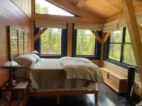 Dragonfly - Unique, tranquil retreat in Grand Marais, MN