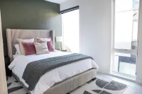 Tremont Black : Rooftop Patio : Location! โรงแรมใกล้มหาวิทยาลัยคลีฟแลนด์สเตต