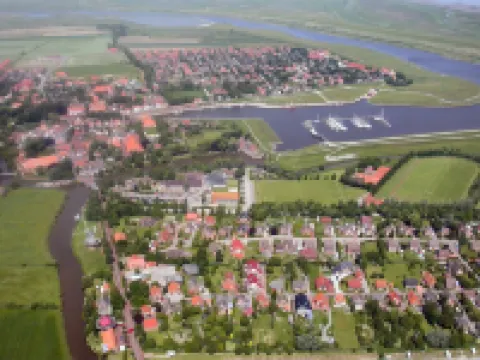 Vacation apartment, ground floor, WLAN, covered terrace, wood-burning stove