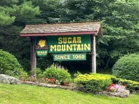 New to VRBO Cozy Sugar Hill Cabin 2 min to the slopes